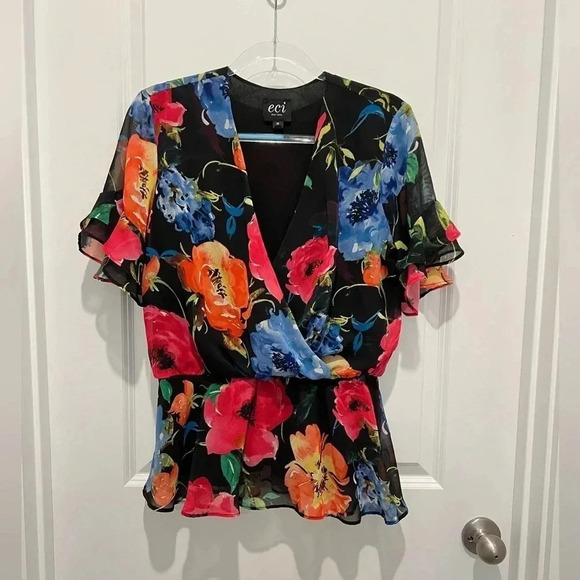 Gently Worn ECI Multicolor Floral Short Sleeve V-Neck Blouse - Picture 1 of 12